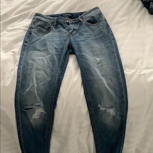 Stretchy skinny jeans